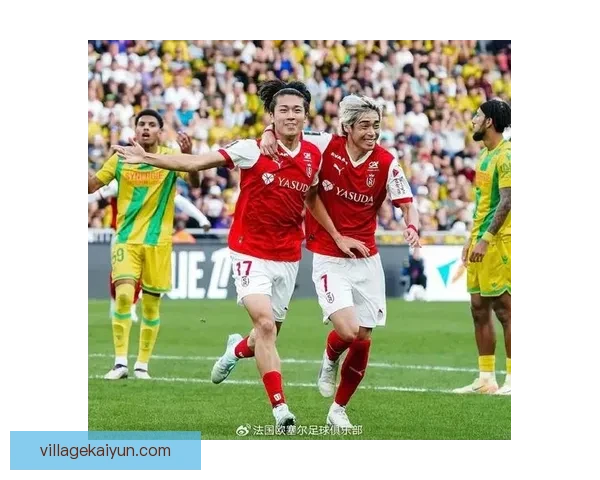 兰斯近期表现持续提升，联赛前景备受关注